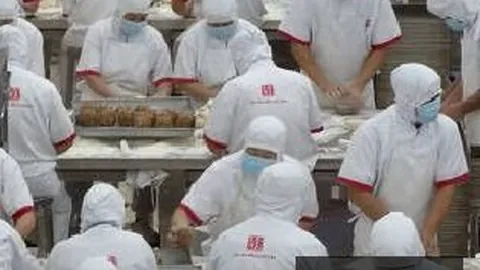 荷兰队官方公告：马伦与小克鲁伊维特伤退，梅尔丁克与蒂尔紧急补位